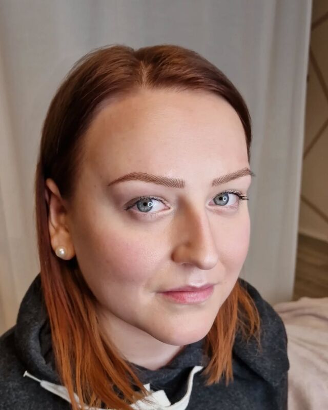 💕NANOBROWS kulmien KESTOPIGMENTOINTI💕
Mun superkaunis malli, superkauneilla kulmien kestopigmentoinnilla. 🥰Vielä helmikuun loppuun asti on hieno mahis tulla Nanobrows kulmien kestopigmentointiin PORTFOLIOMALLI hinnalla!
Käyttä mahdollisuutta mikäli oon unelmoinut karvatekniikkalla tehdyista kulmien kestopigmentoinnista.Palvelu löytyy timmasta Kestopigmentointi kategoriasta- Nanobrows porfoliomalli palveluna.Welcome to Hakokuja 1, Vantaa#nanobrows #kestopigmentoinnit #kulmienkestopigmentointi #kulmienkestopigmentointivantaa #microbladingkulmat #microbladingvantaa #vantaa #helsinki #espoo #microblading